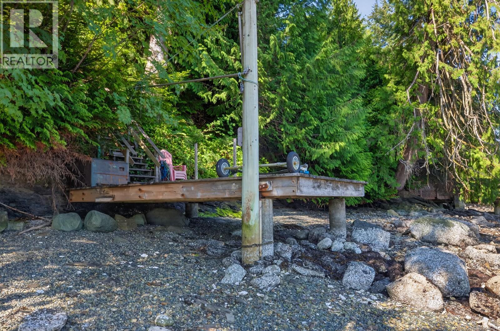 8873 Stoney Hill Rd Property Photo 13