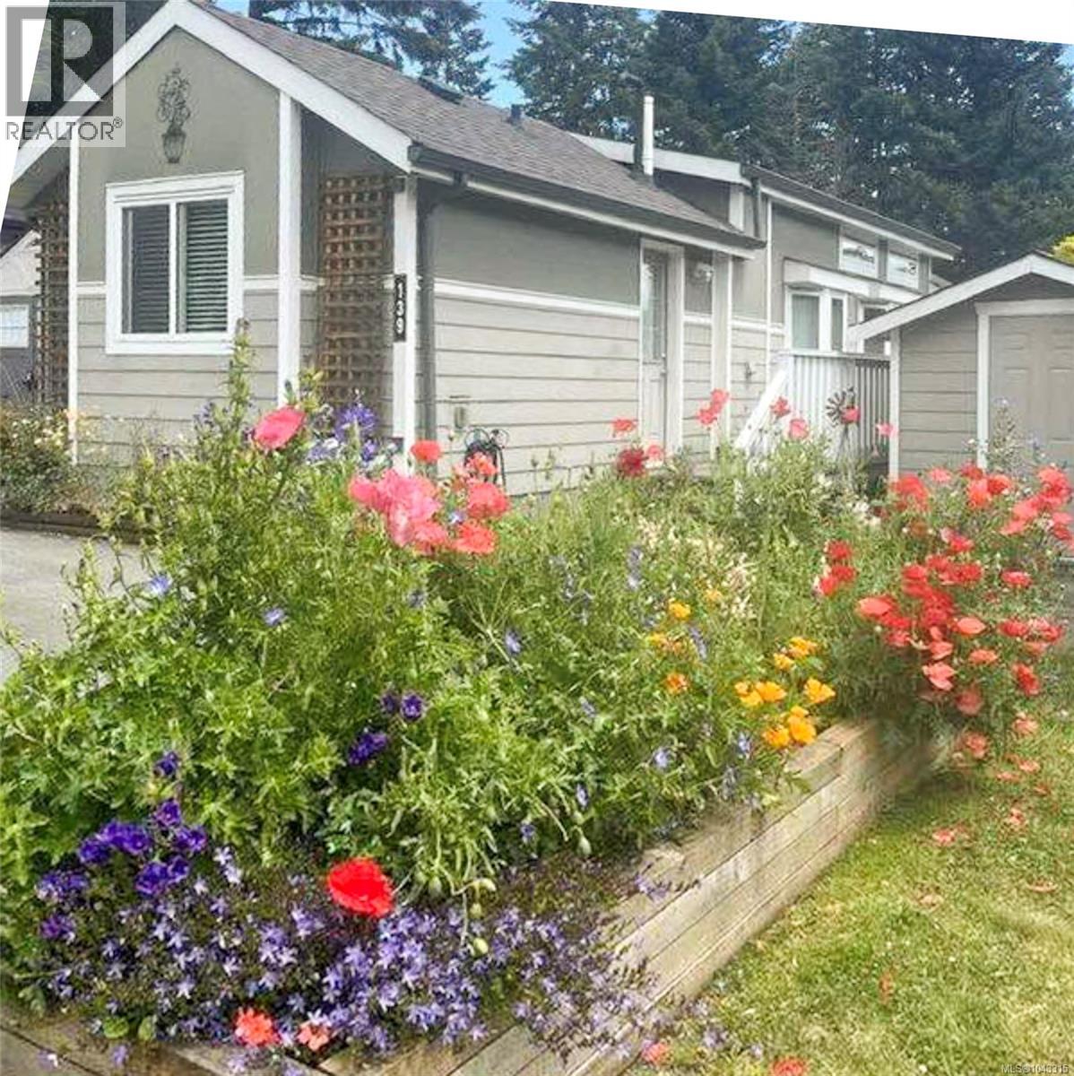139 3042 River Rd Property Photo 1