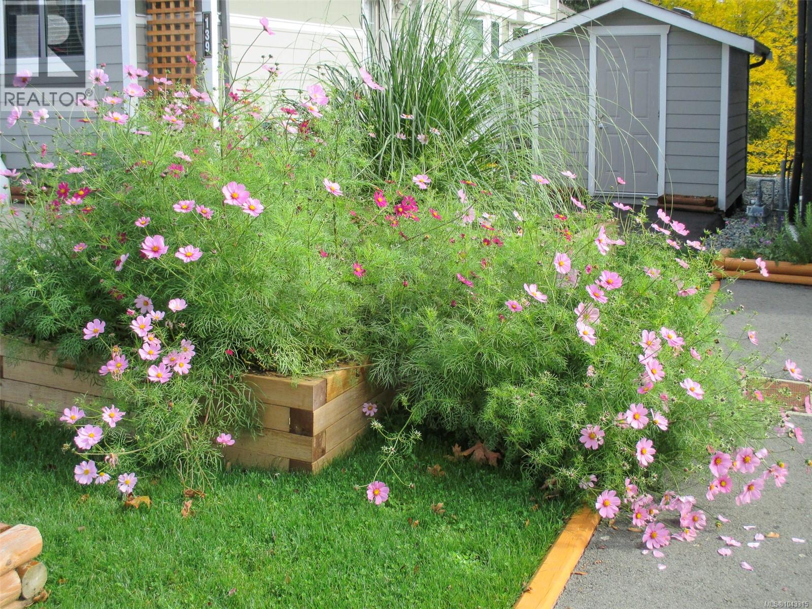 139 3042 River Rd Property Photo 35