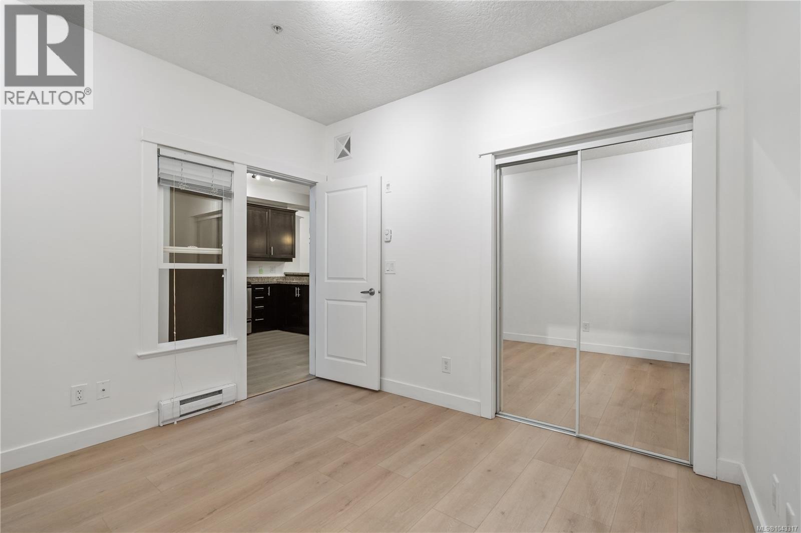116 2710 Jacklin Rd Property Photo 17