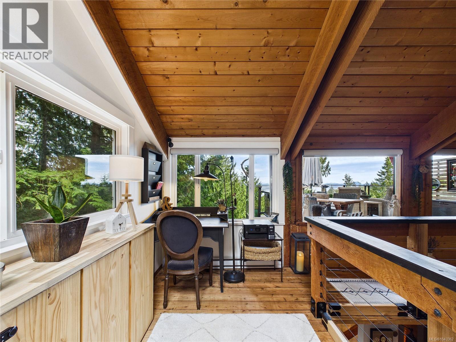 182 Devine Dr Property Photo 29