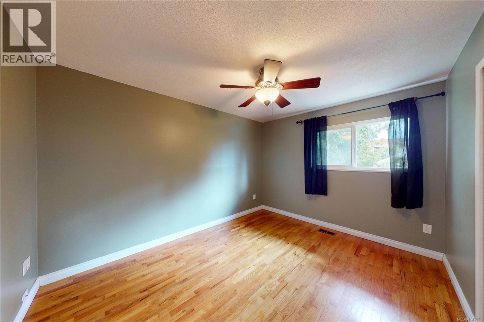 1710 Sprucewood Pl Property Photo 23