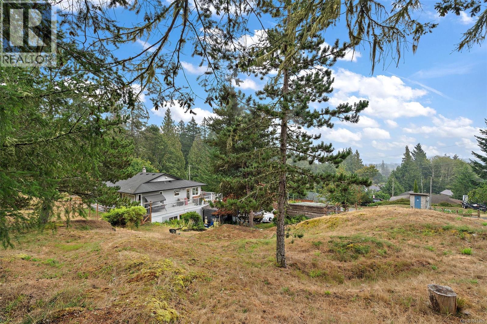 2197 Henlyn Dr Property Photo 44