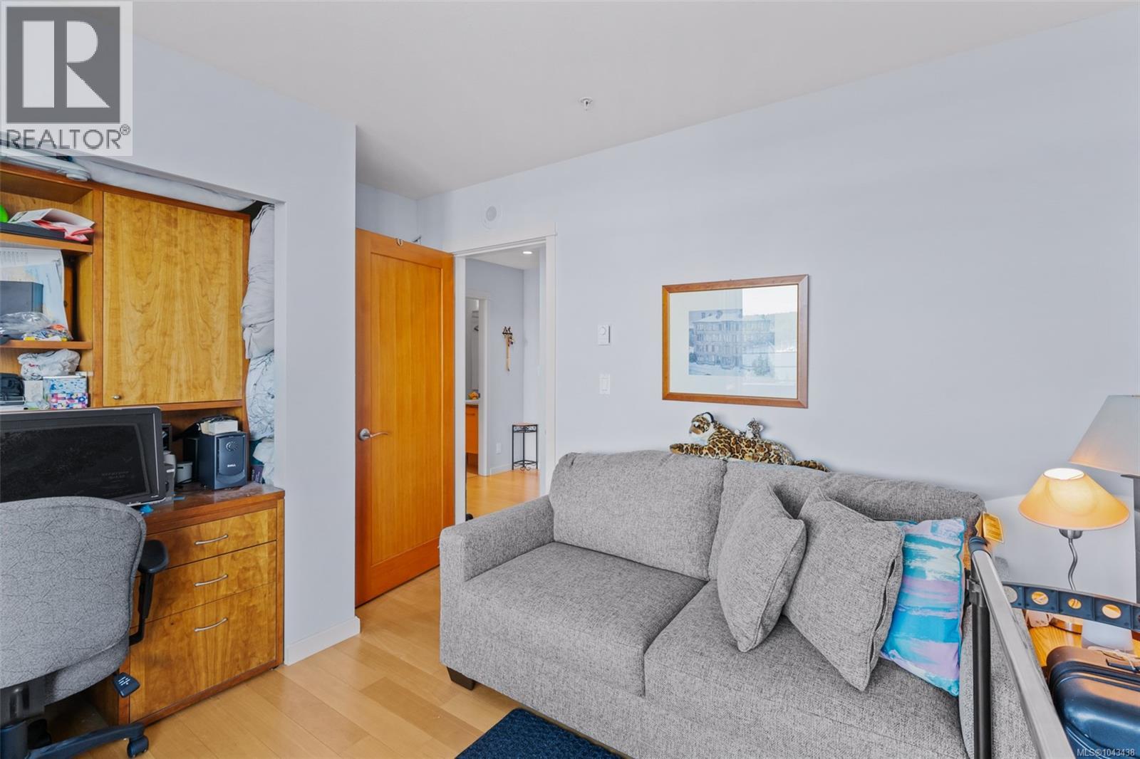 805 38 Front St Property Photo 57