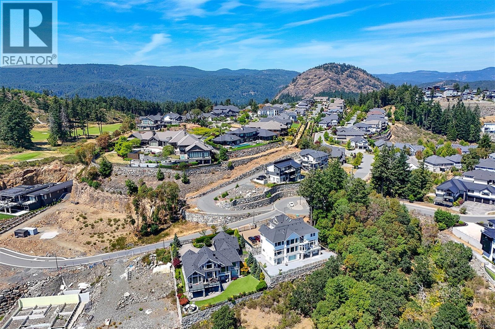1430 GRAND FOREST Close