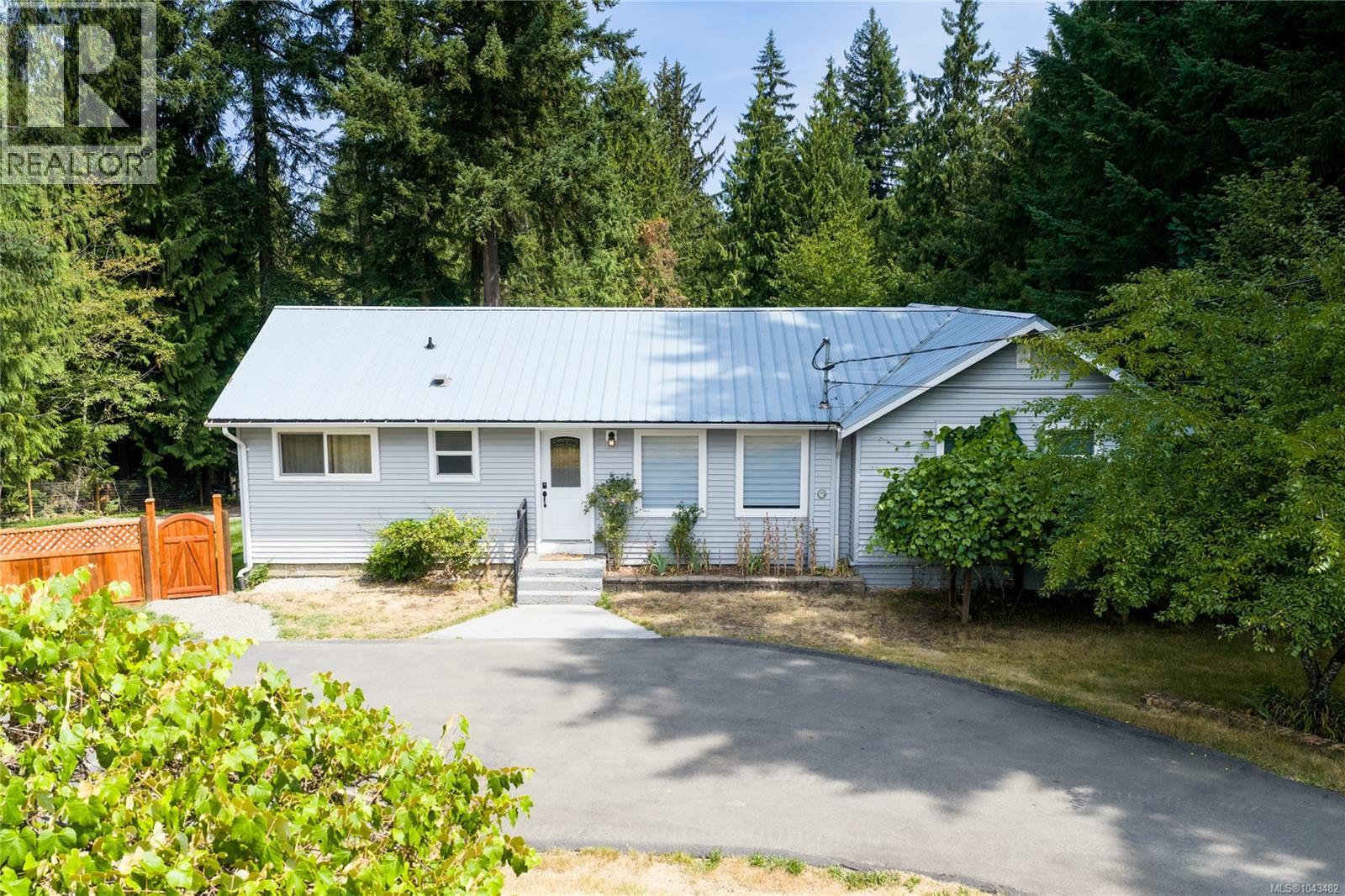 3115 Rinvold Rd Property Photo 1