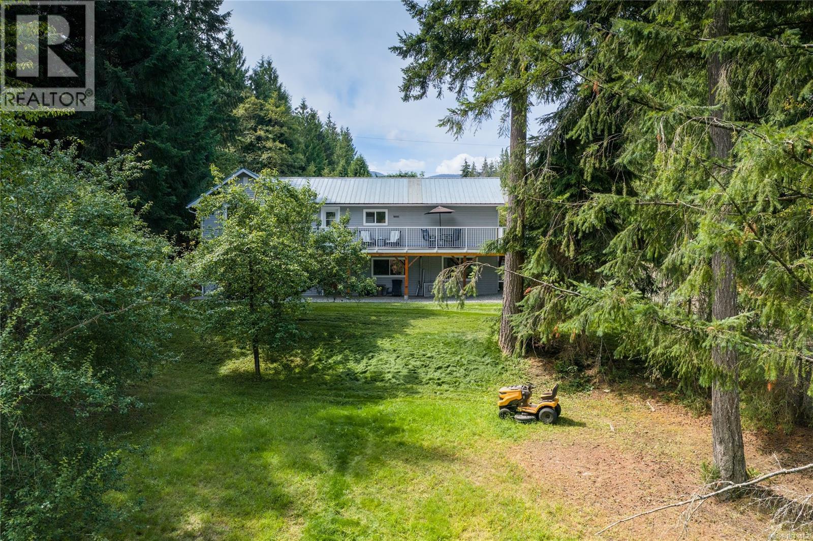 3115 Rinvold Rd Property Photo 59