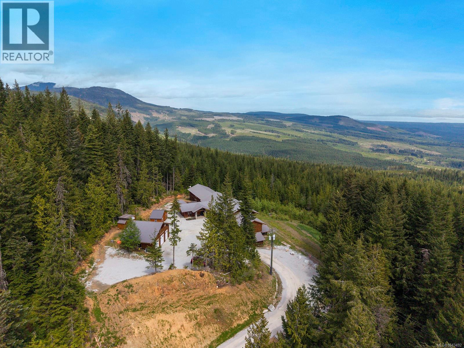 8100 Forbidden Plateau Rd Property Photo 65