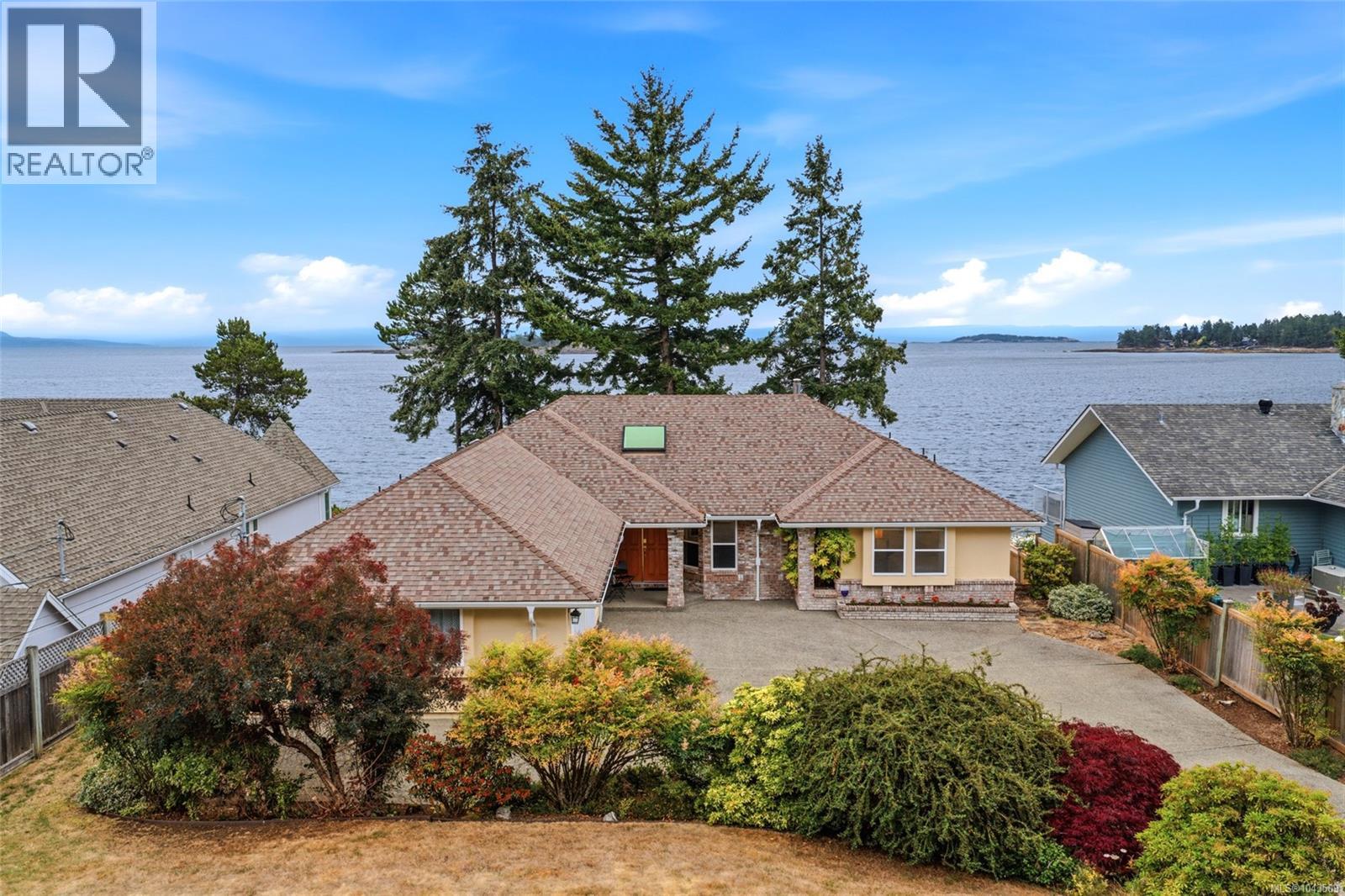 1432 Madrona Dr Property Photo 1