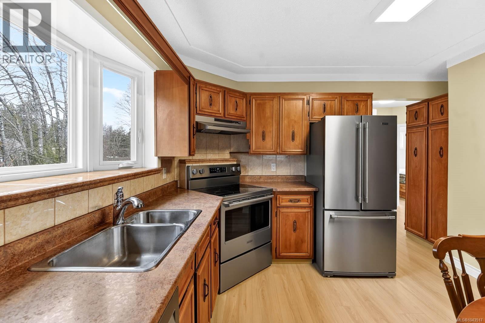 5118 Compton Rd Property Photo 9