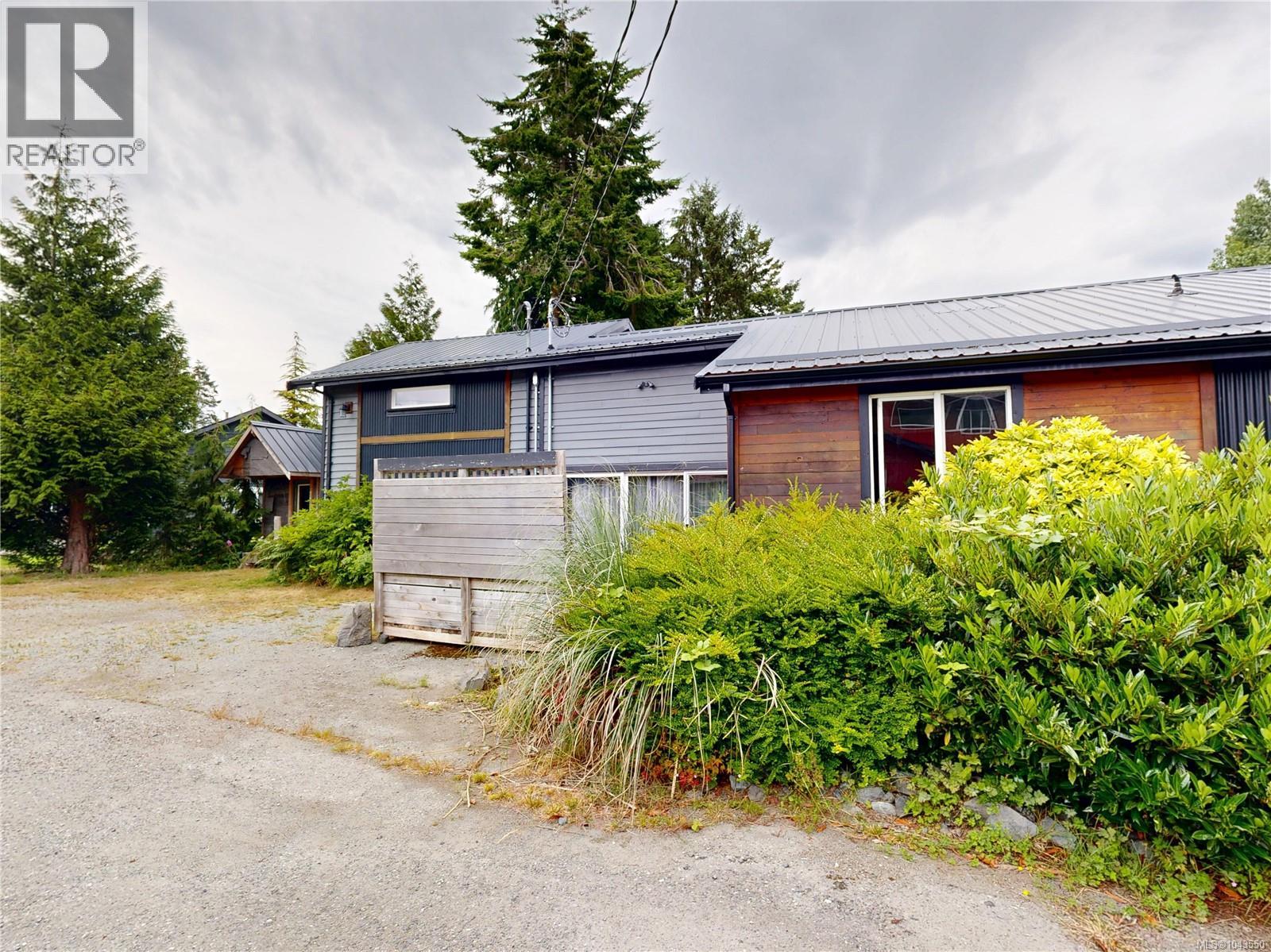 6641 Queesto Dr Property Photo 5