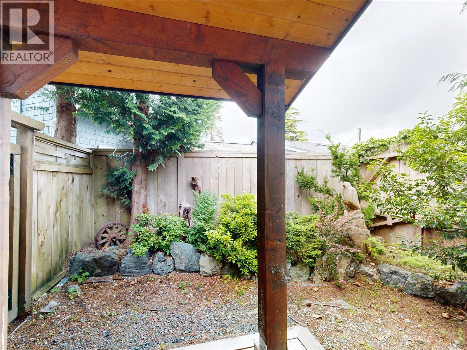 6641 Queesto Dr Property Photo 6