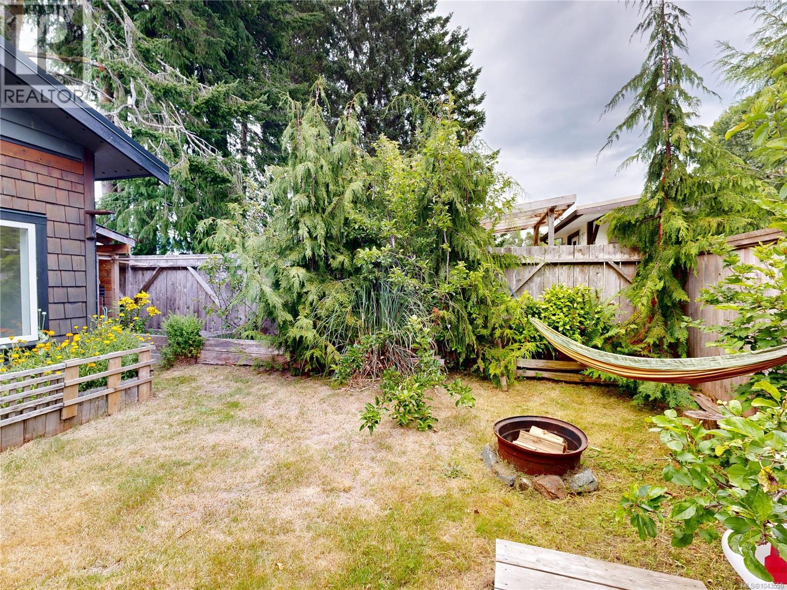 6641 Queesto Dr Property Photo 7