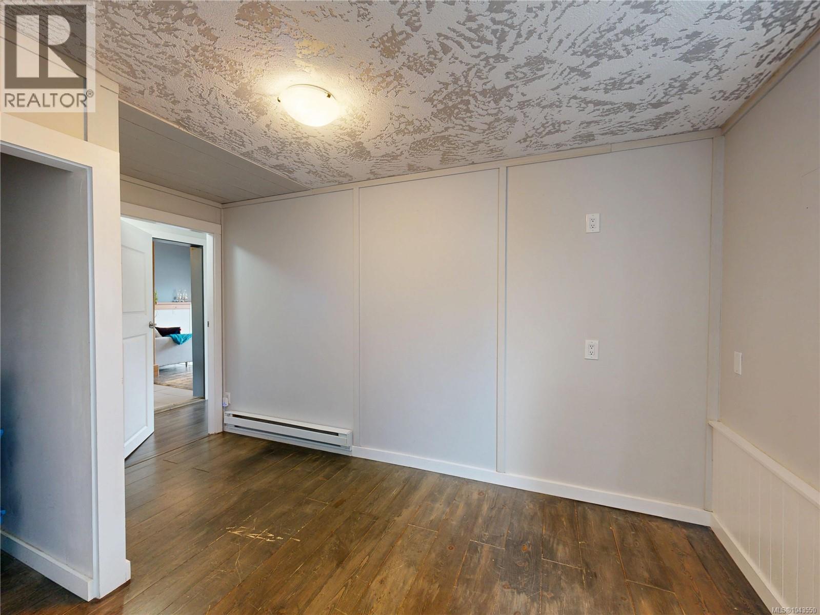 6641 Queesto Dr Property Photo 28