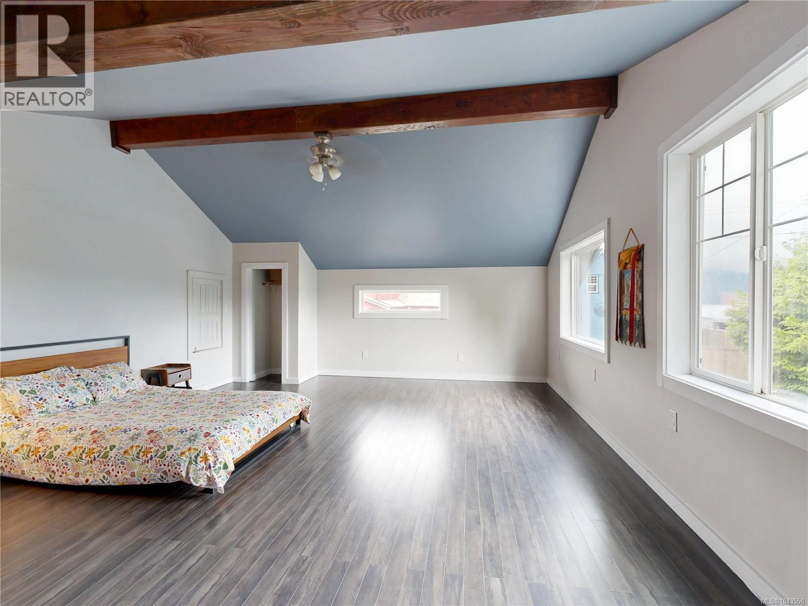 6641 Queesto Dr Property Photo 38