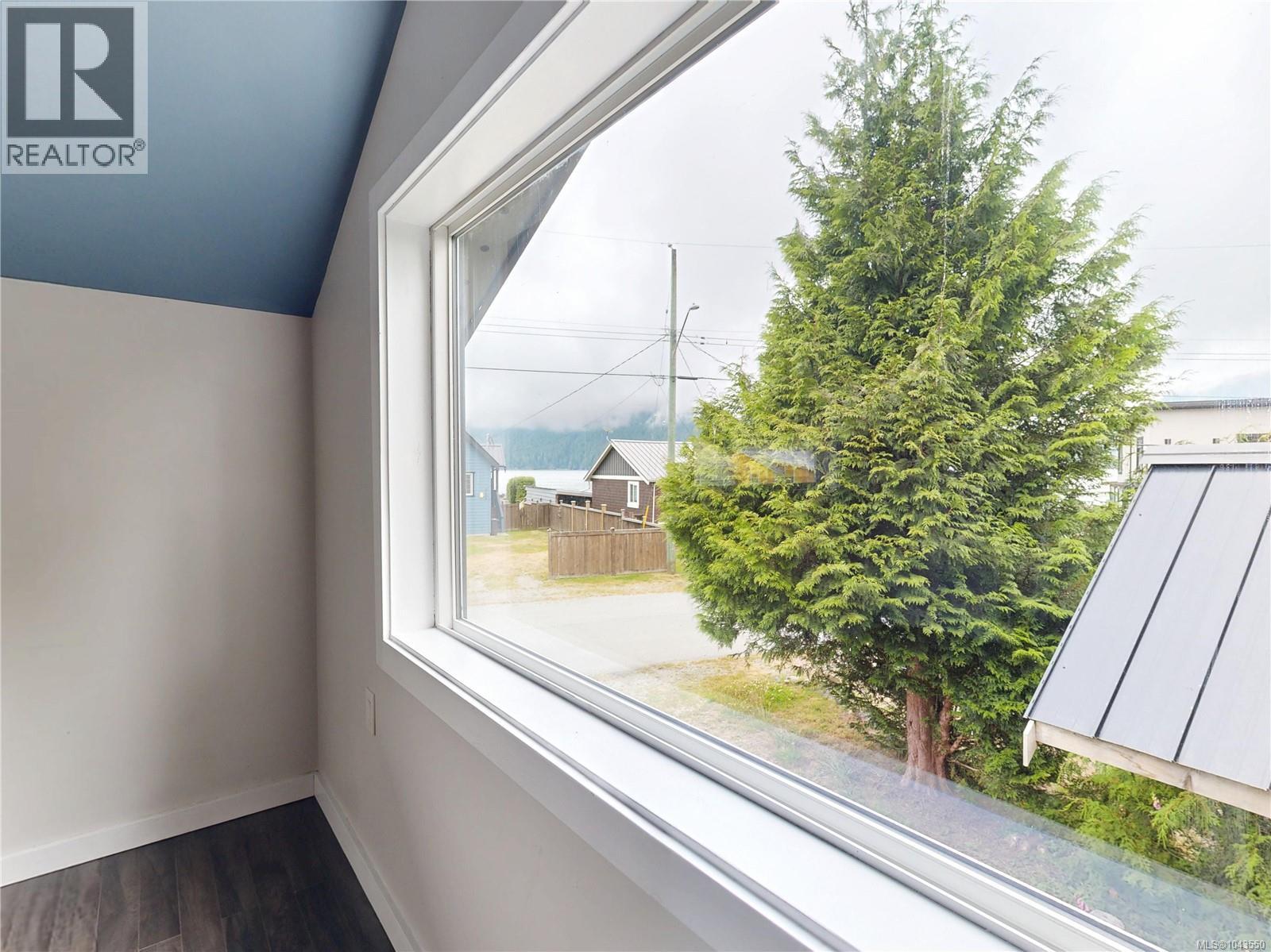 6641 Queesto Dr Property Photo 42
