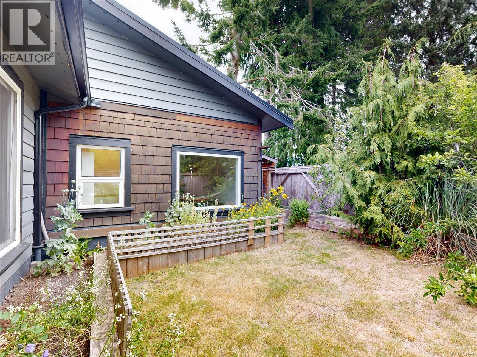 6641 Queesto Dr Property Photo 45
