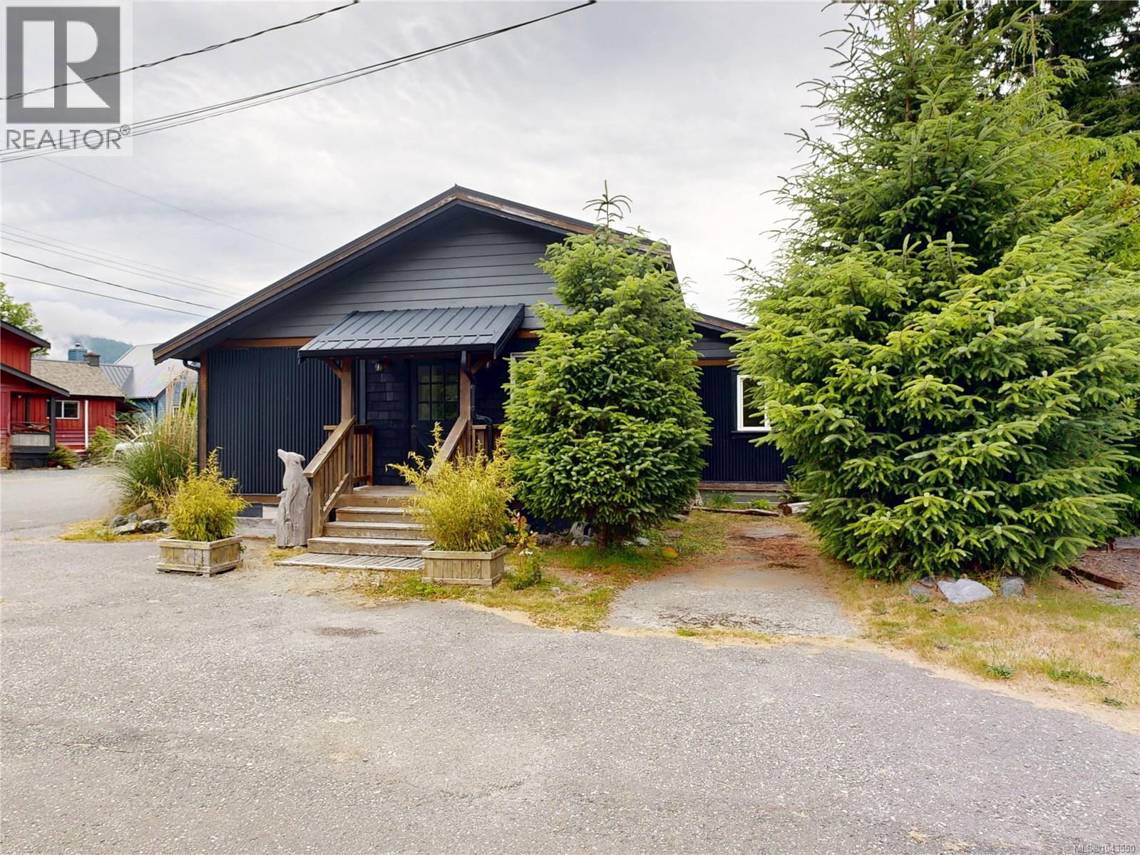 6641 Queesto Dr Property Photo 58