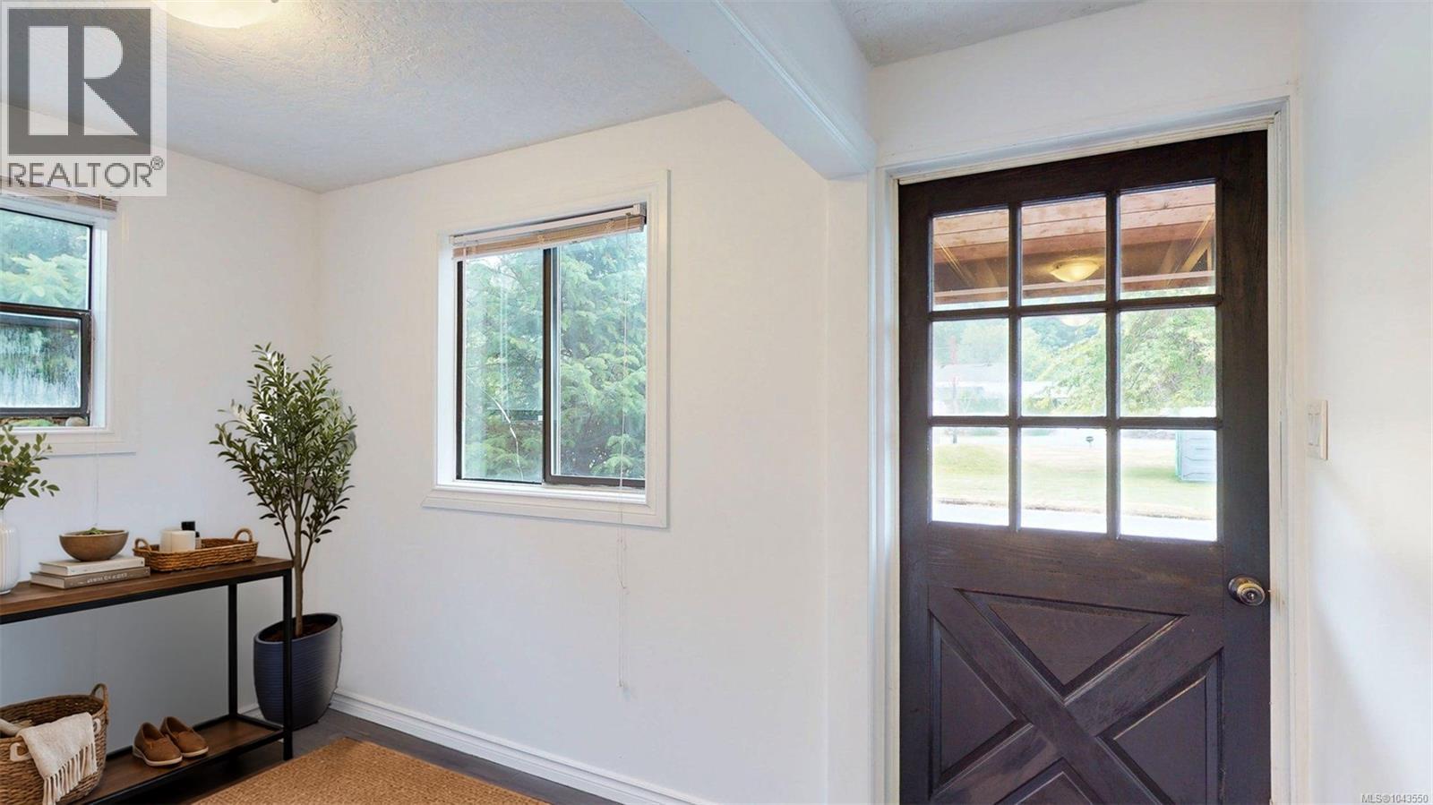 6641 Queesto Dr Property Photo 60