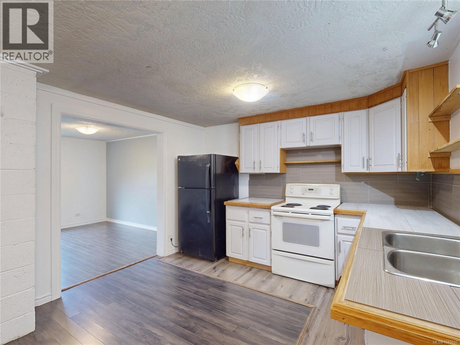 6641 Queesto Dr Property Photo 71
