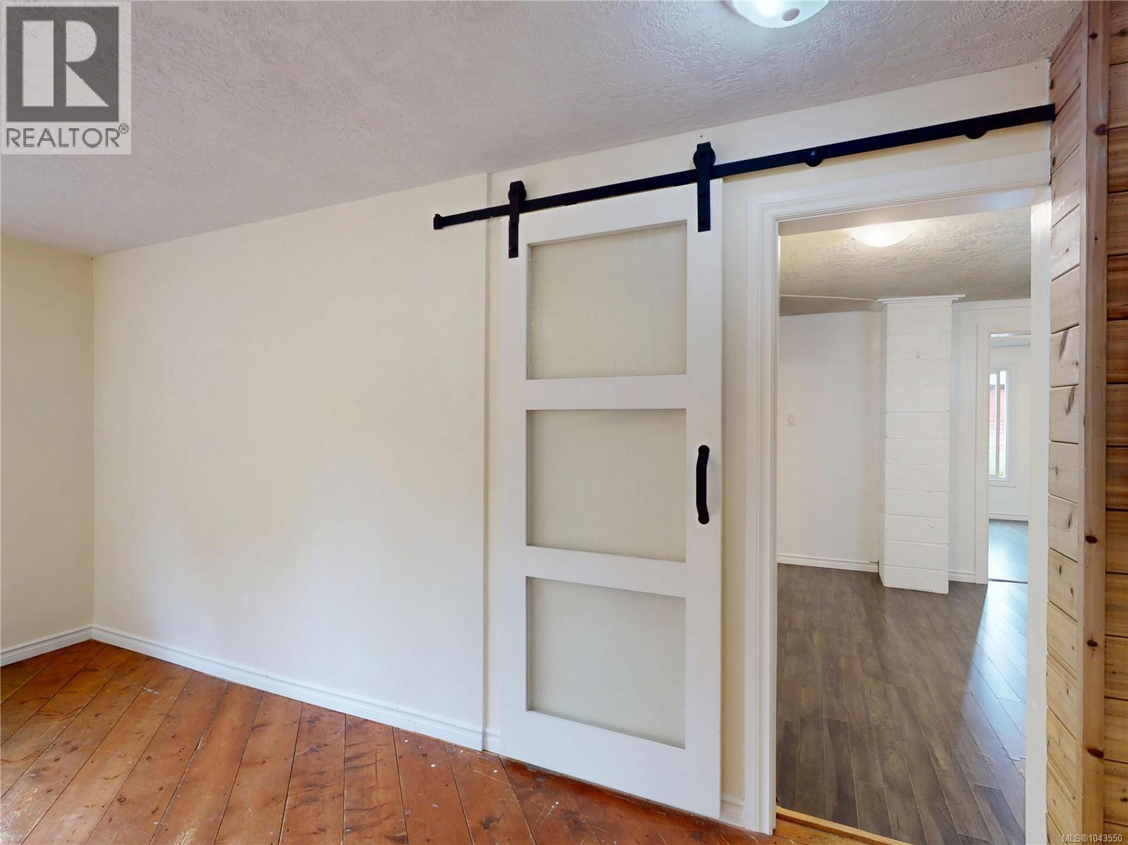 6641 Queesto Dr Property Photo 81