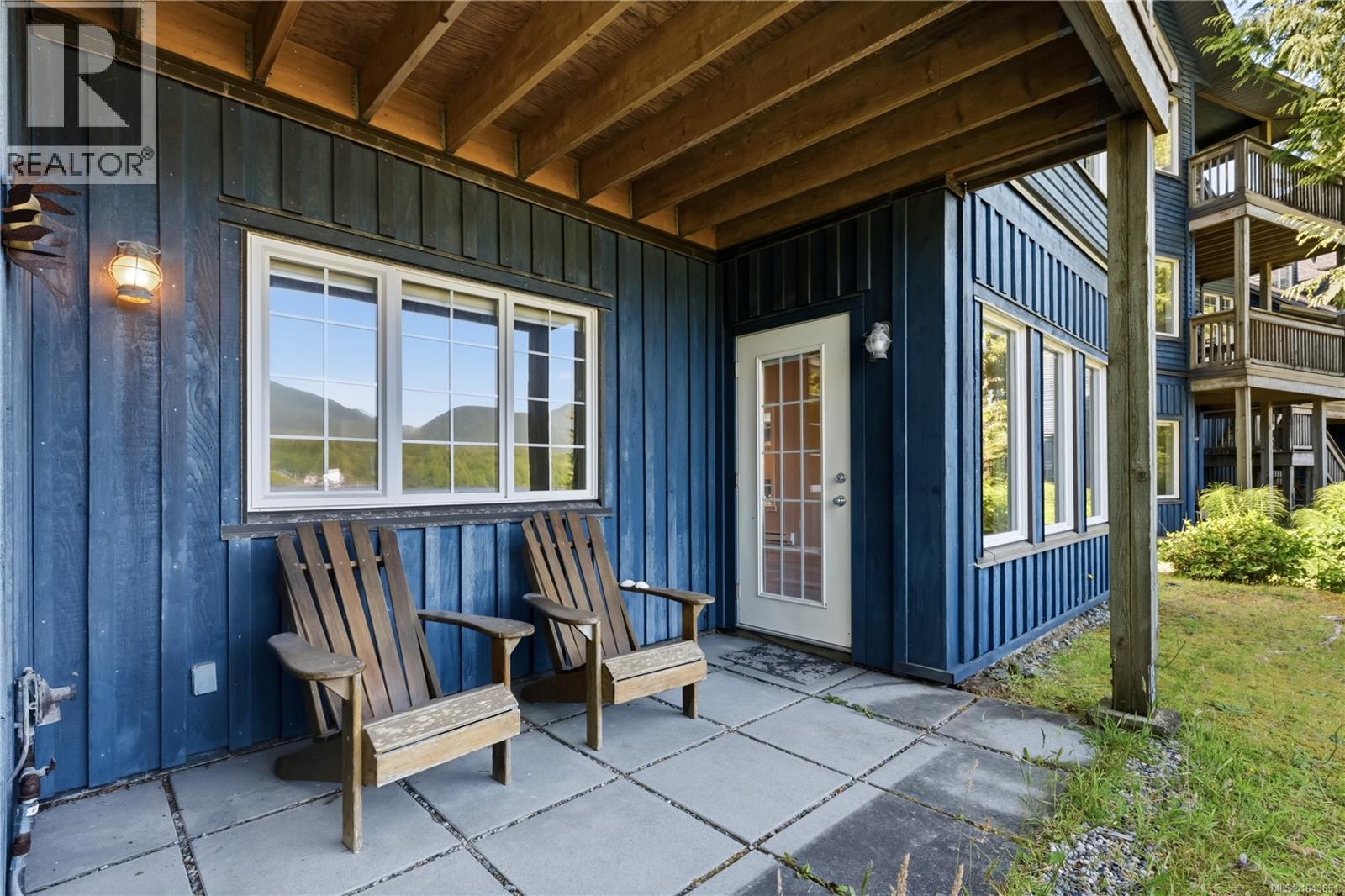401 1971 Harbour Dr Property Photo 23