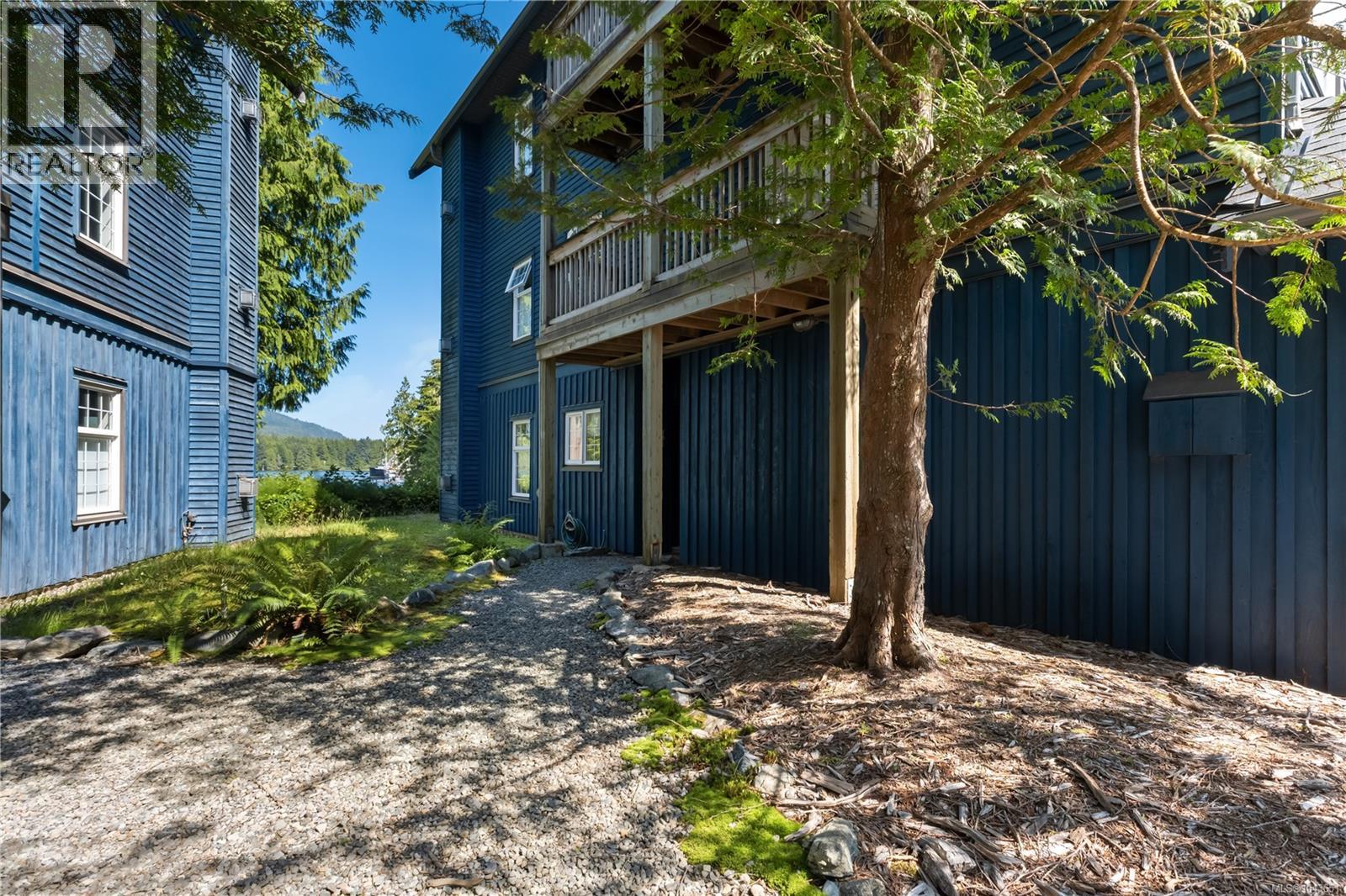 401 1971 Harbour Dr Property Photo 28
