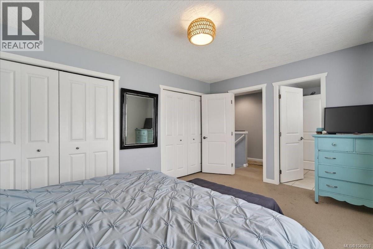 2460 Driftwood Pl Property Photo 21