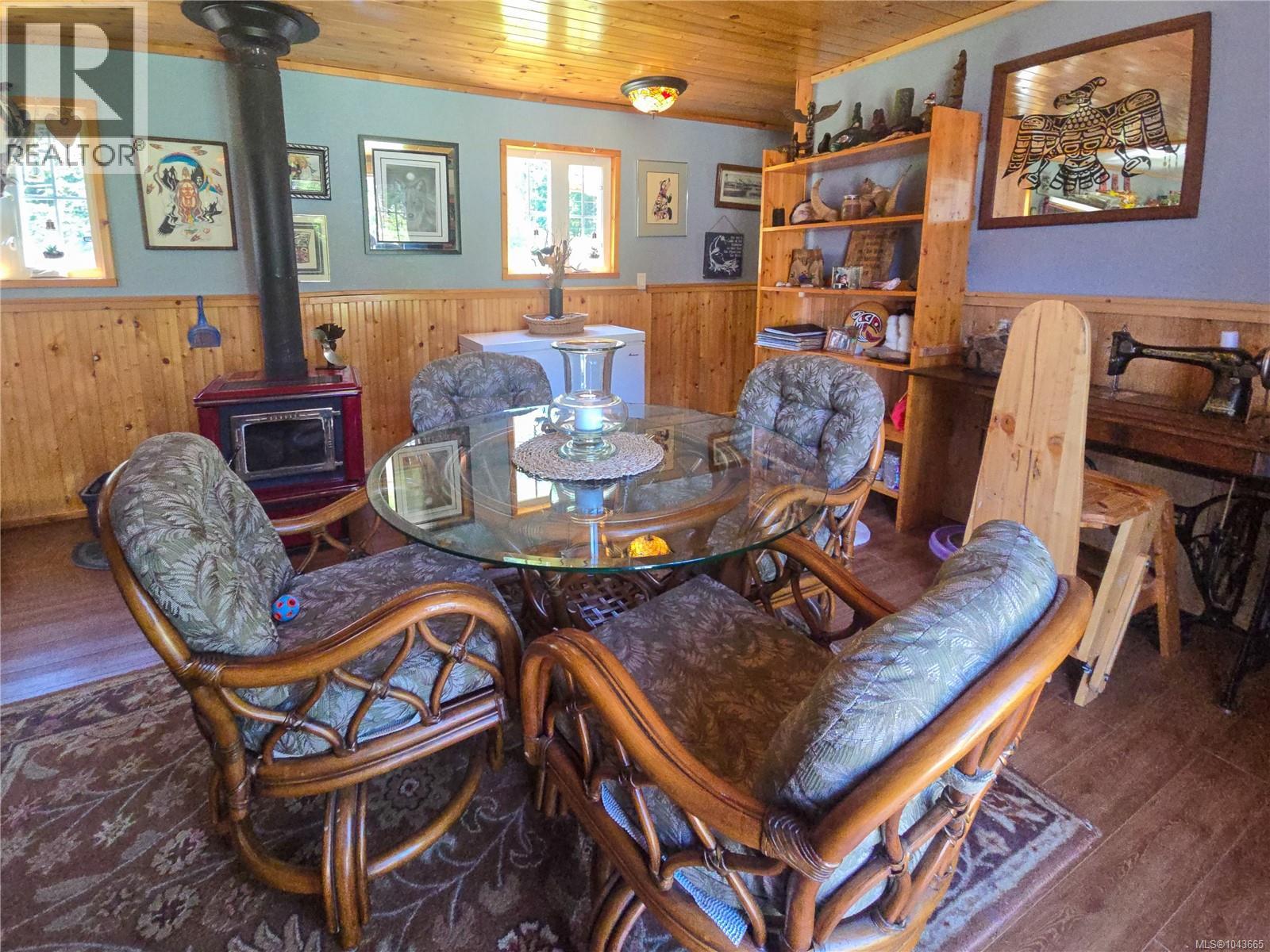 754 Sayward Rd Property Photo 22