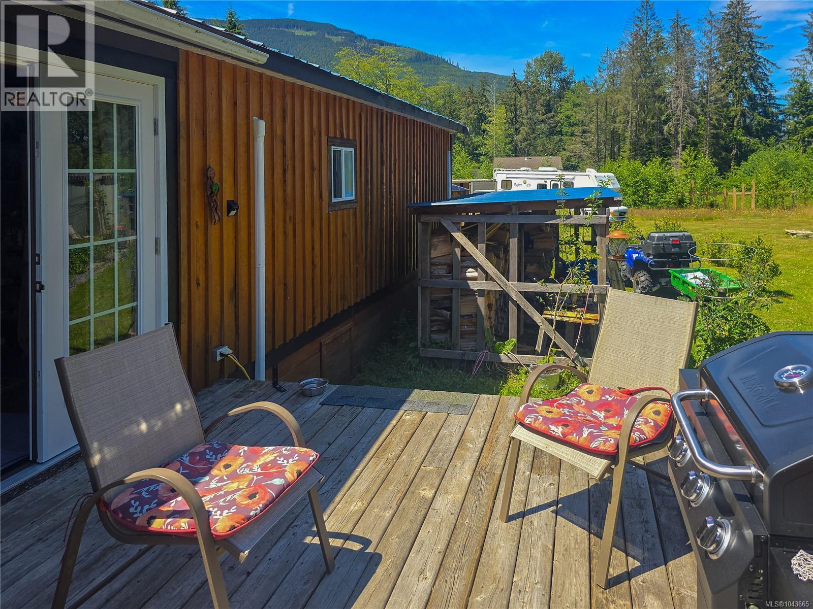 754 Sayward Rd Property Photo 29