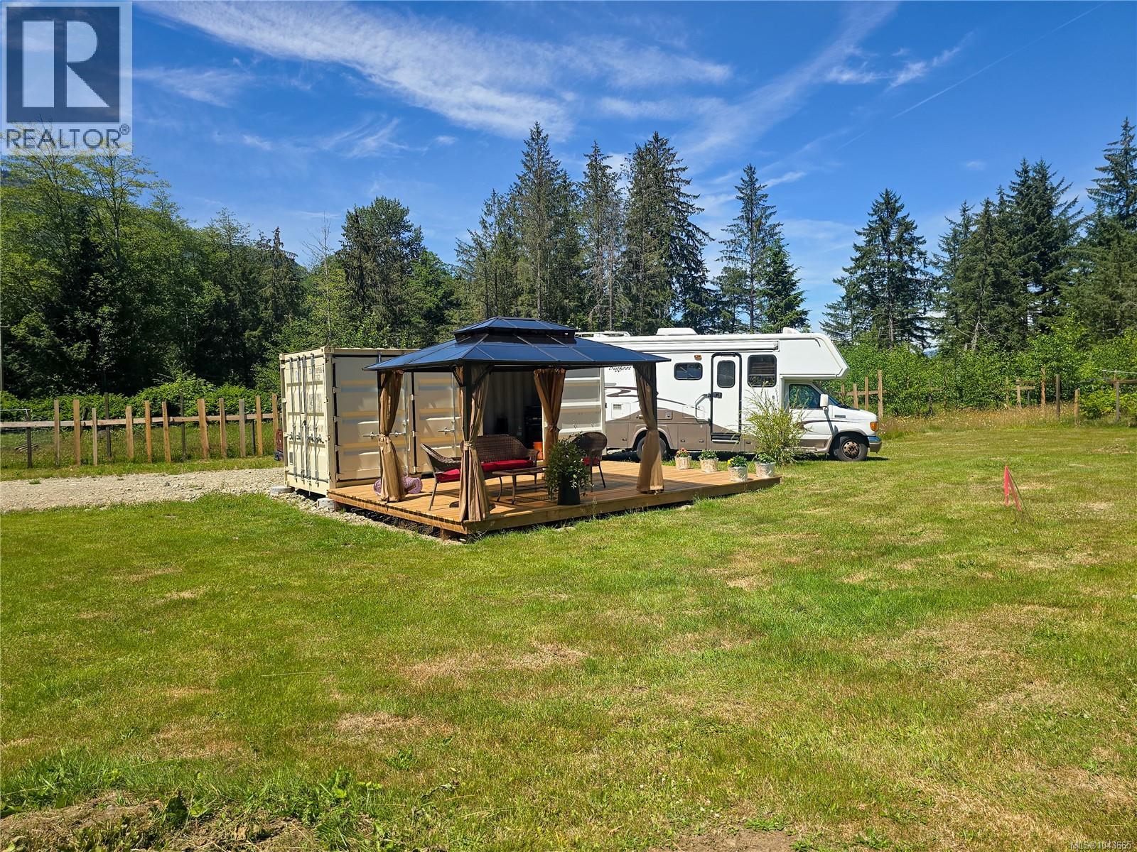 754 Sayward Rd Property Photo 61