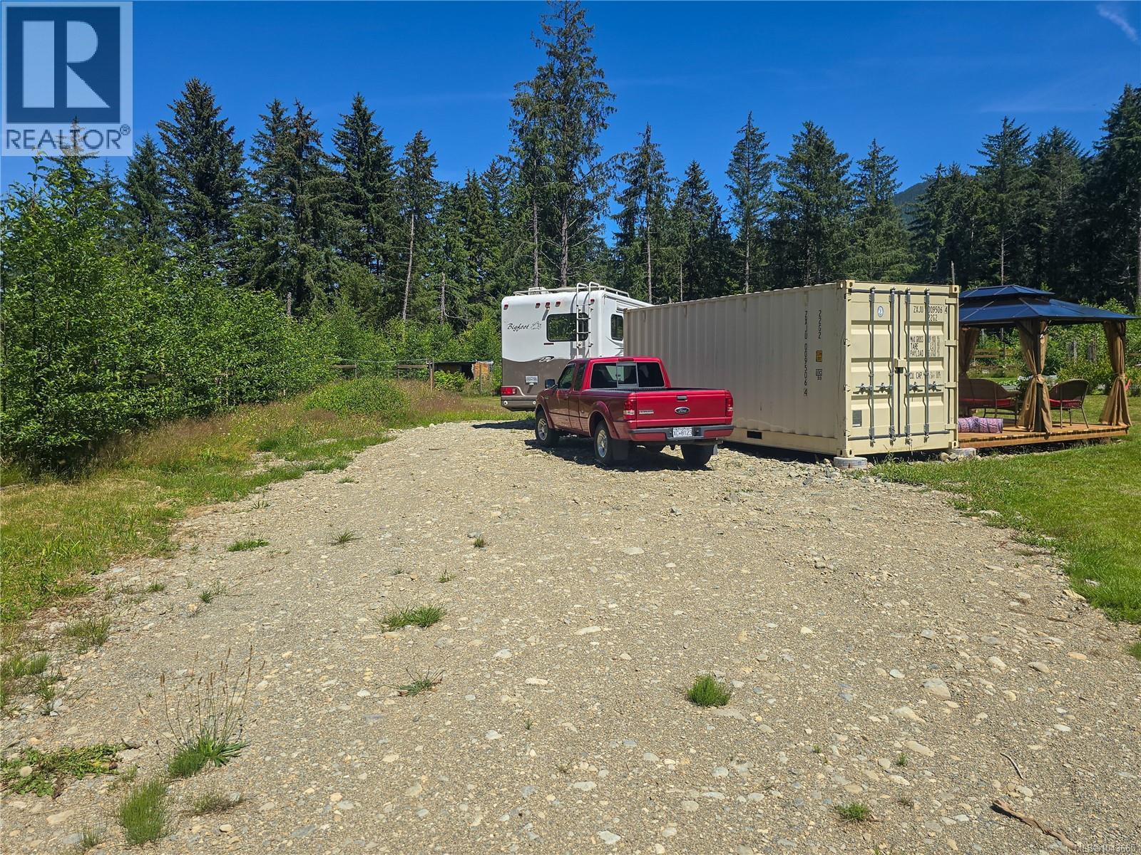 754 Sayward Rd Property Photo 65