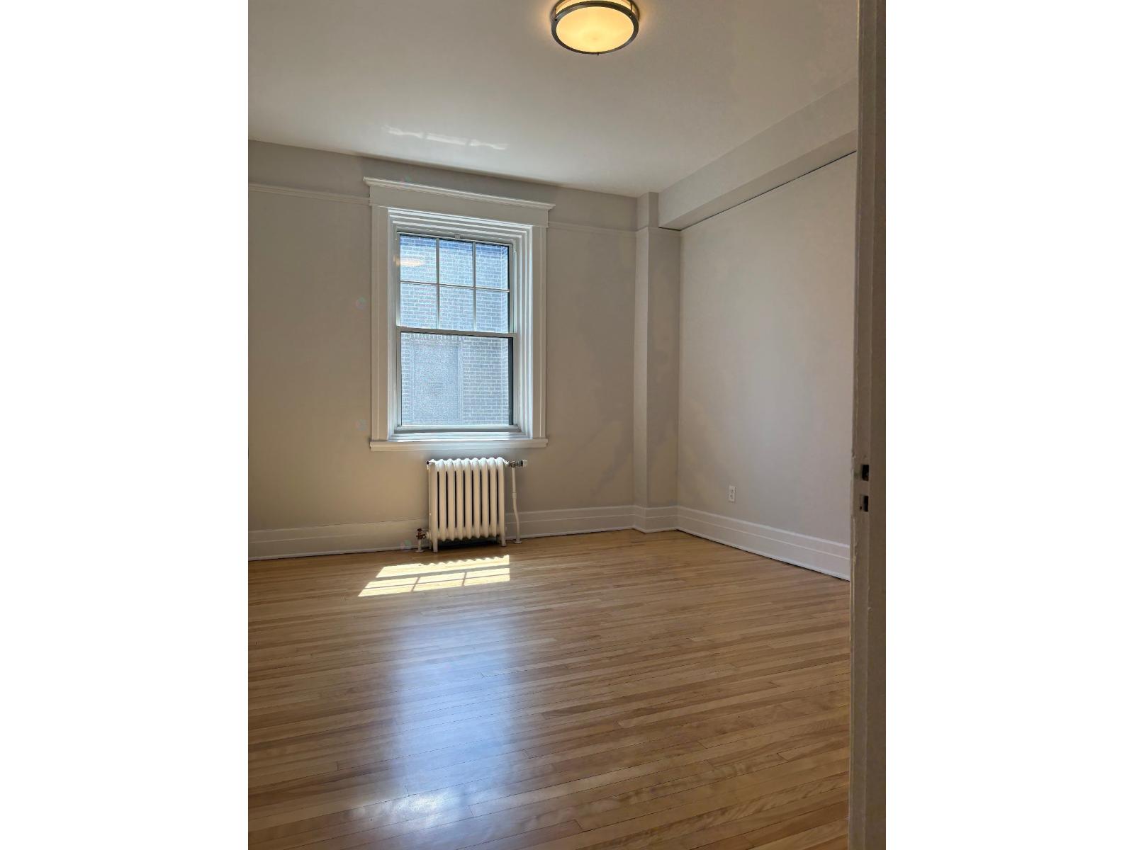 5010 Rue Sherbrooke O., #40 Property Photo 16