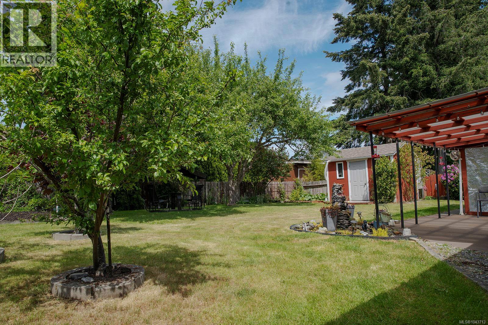 1965 Cougar Cres Property Photo 47