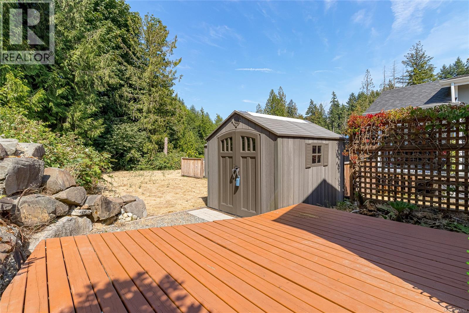 366 3042 River Rd Property Photo 27
