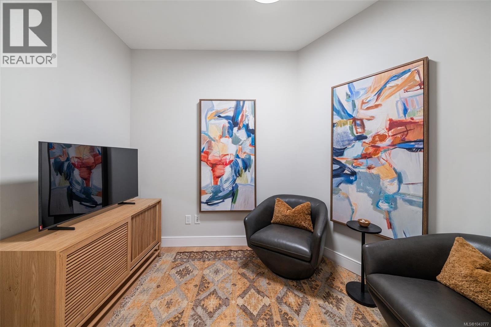 205 1810 Selenite Pl Property Photo 13