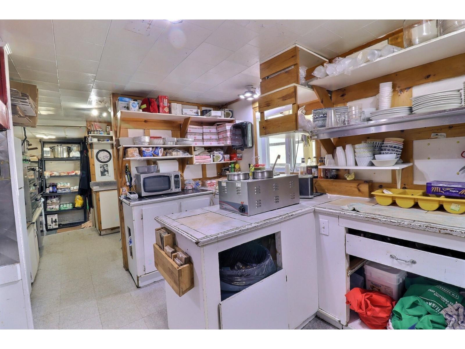 412 Route 132 O. Property Photo 11