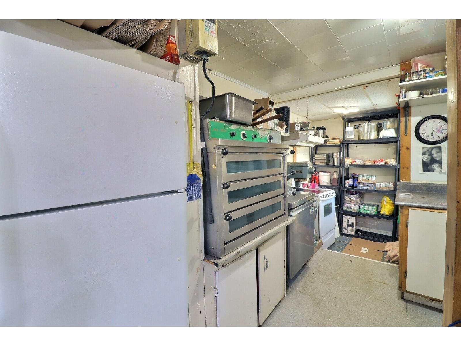 412 Route 132 O. Property Photo 14