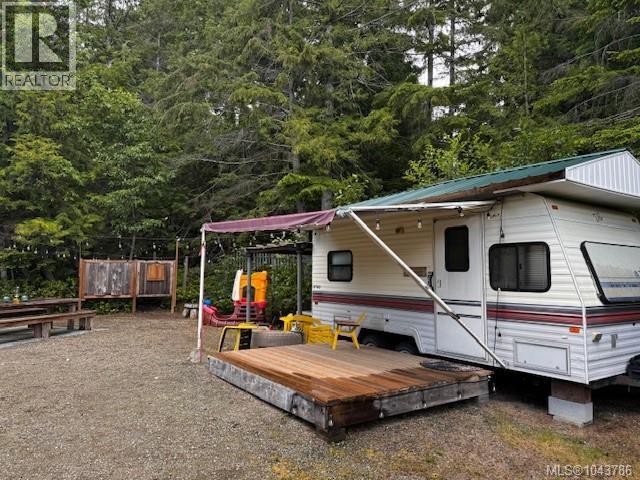 D4 2650 Turnbull Rd Property Photo 22
