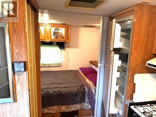 D4 2650 Turnbull Rd Property Photo 23
