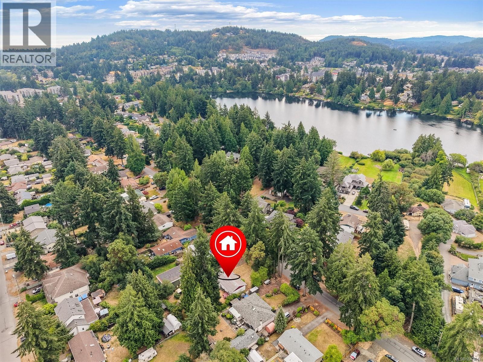 2986 Glen Lake Rd Property Photo 6