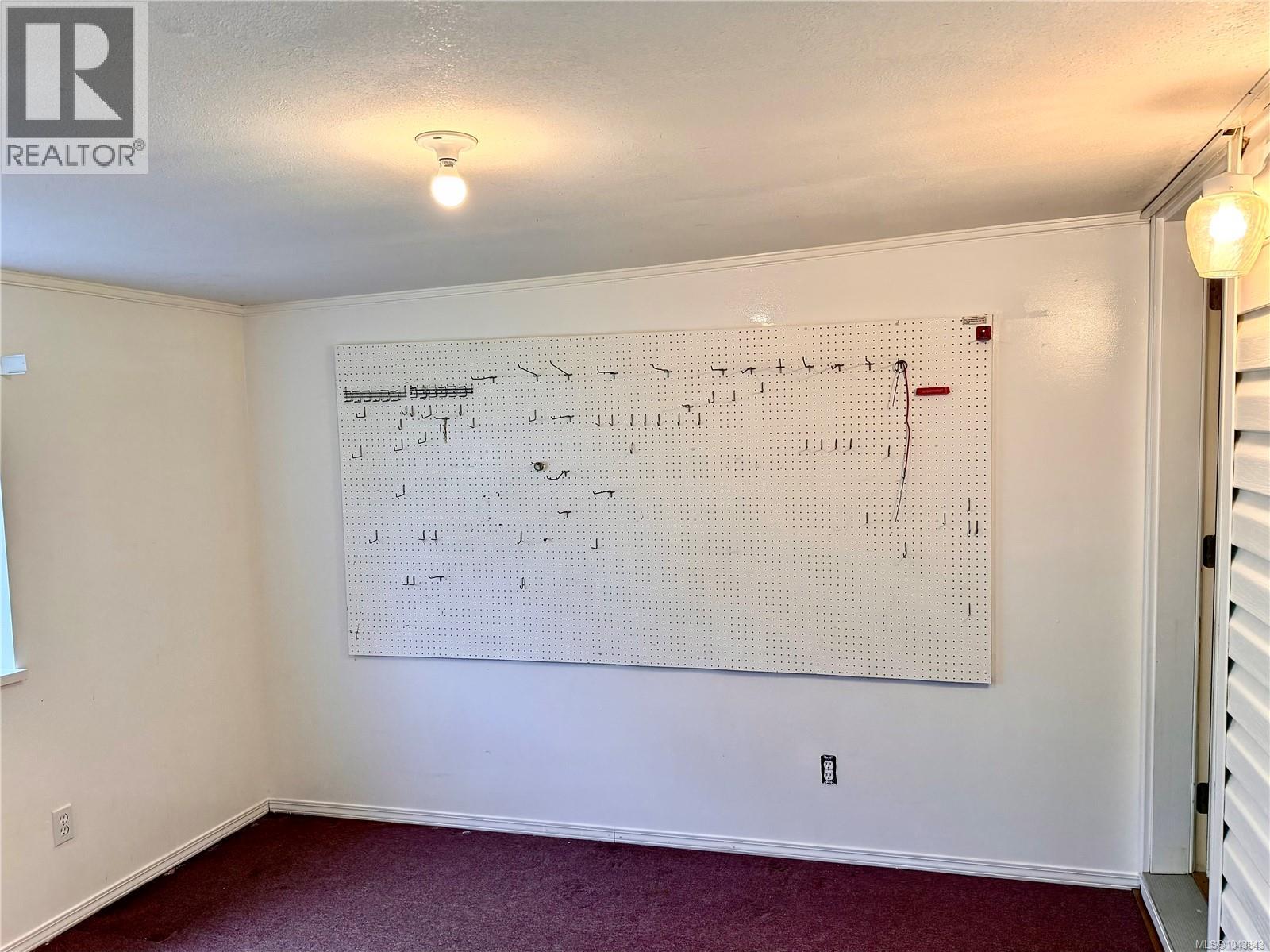 30 4714 Muir Rd Property Photo 43