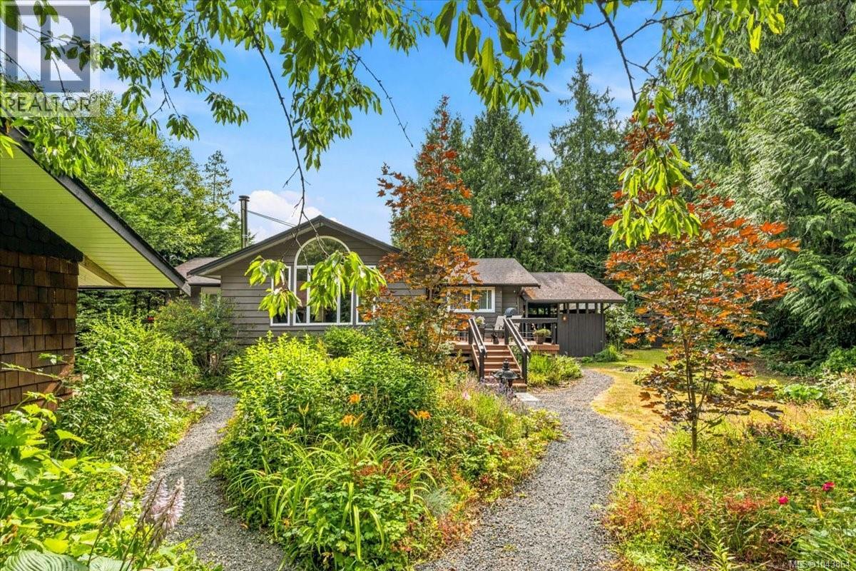 381 Dunsmuir Rd