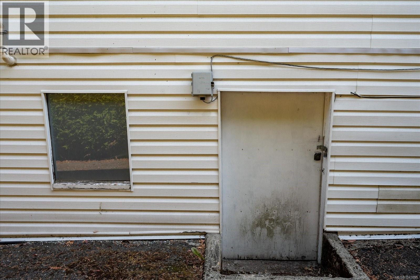 342 Howard Ave Property Photo 42