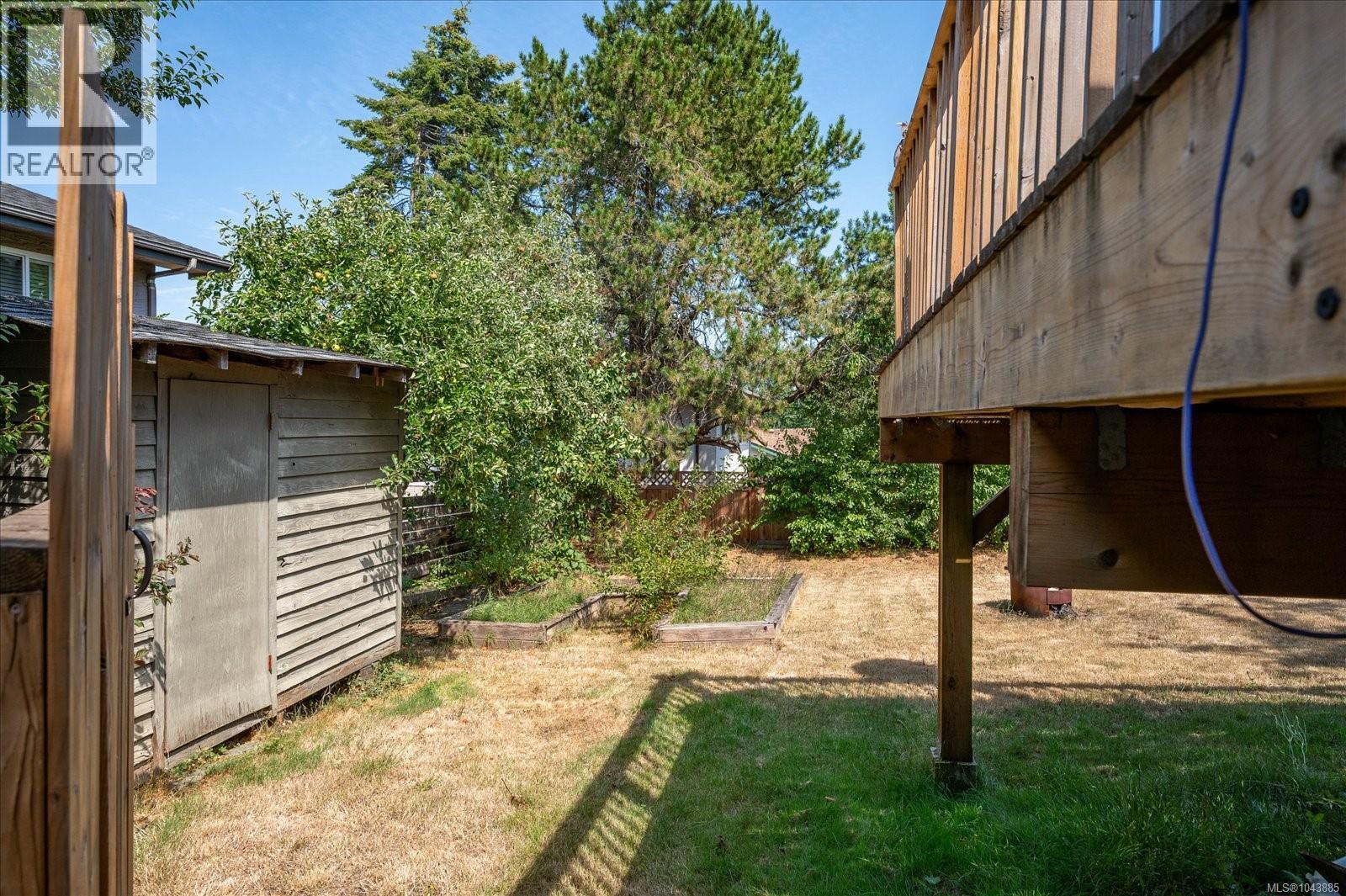 342 Howard Ave Property Photo 43