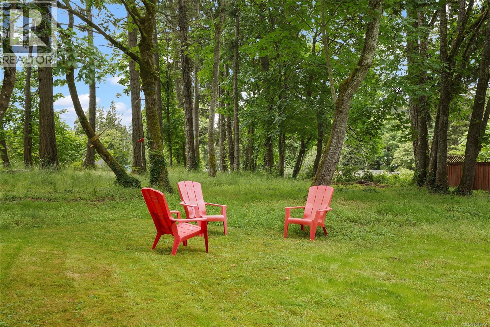 5470 Alderley Rd Property Photo 33