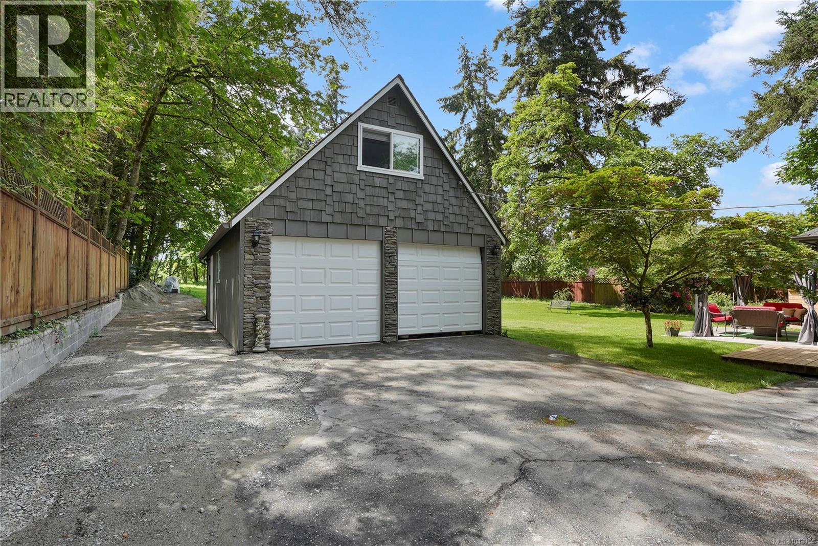 5470 Alderley Rd Property Photo 36