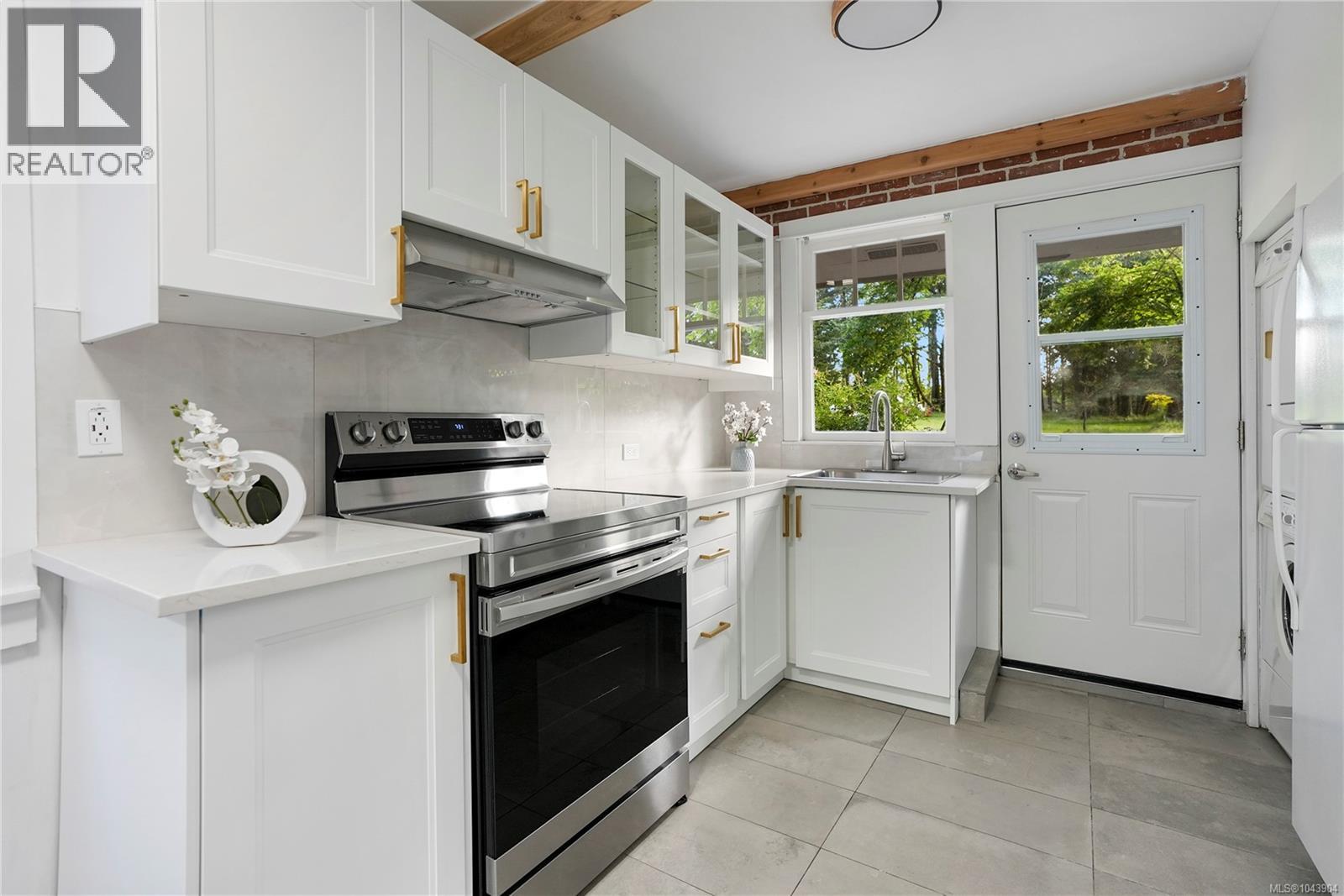5470 Alderley Rd Property Photo 49