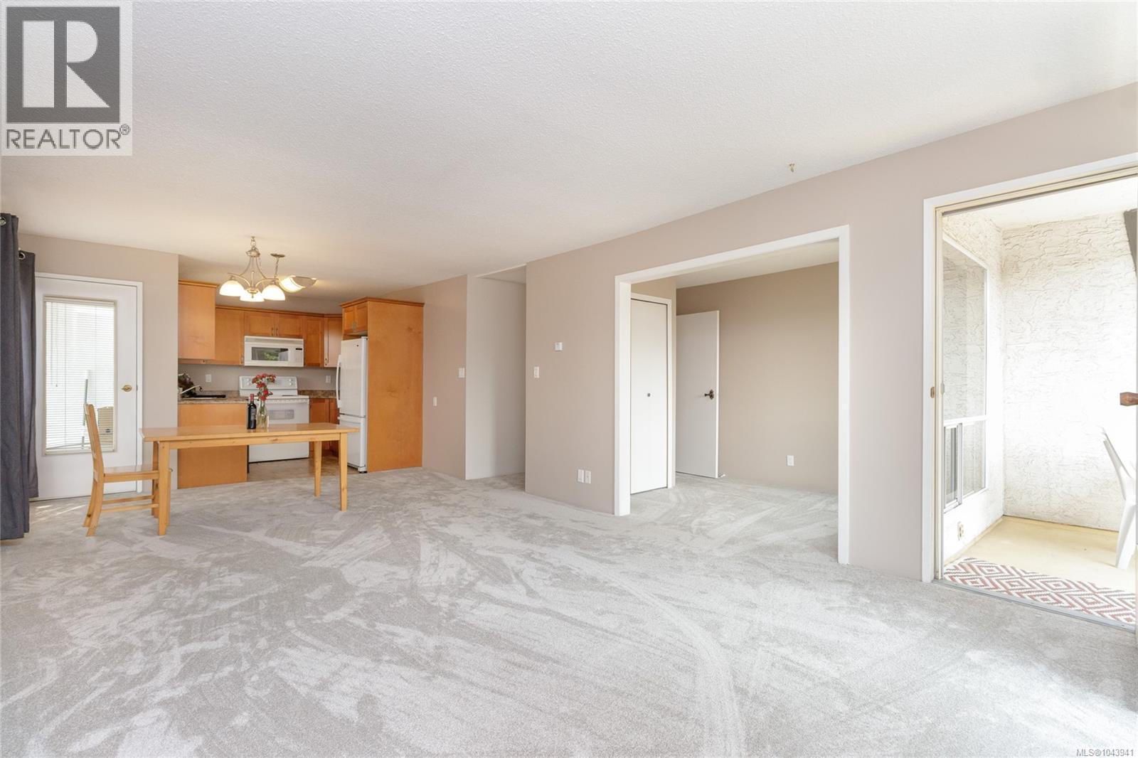 309 1725 Cedar Hill Cross Rd Property Photo 2