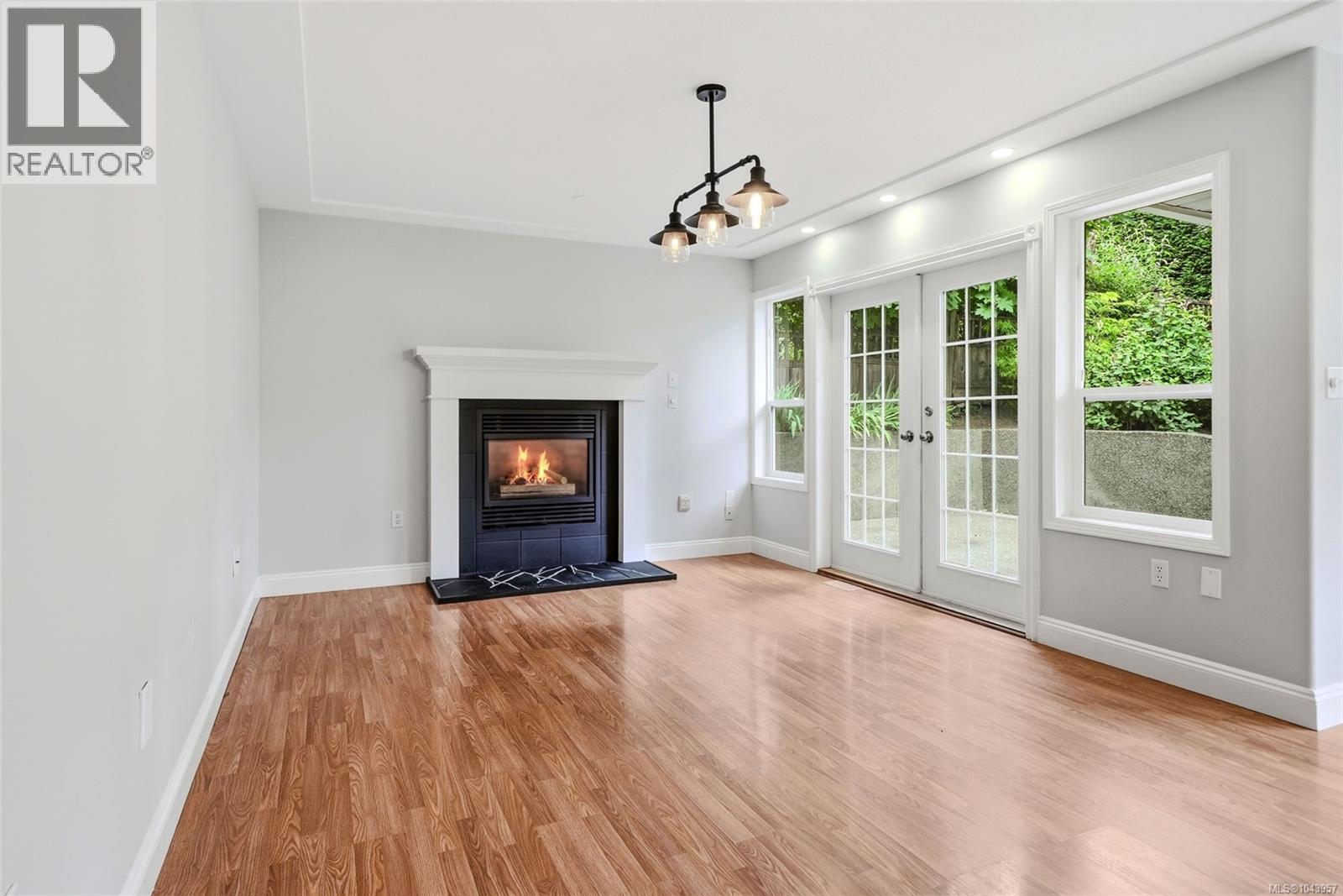 1688 Maple Bay Rd Property Photo 35